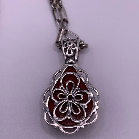 Silpada’s Sterling FIERY PERSONALITY Reversible Pendant & TIMELESS Chain Set - Picture 11 of 13